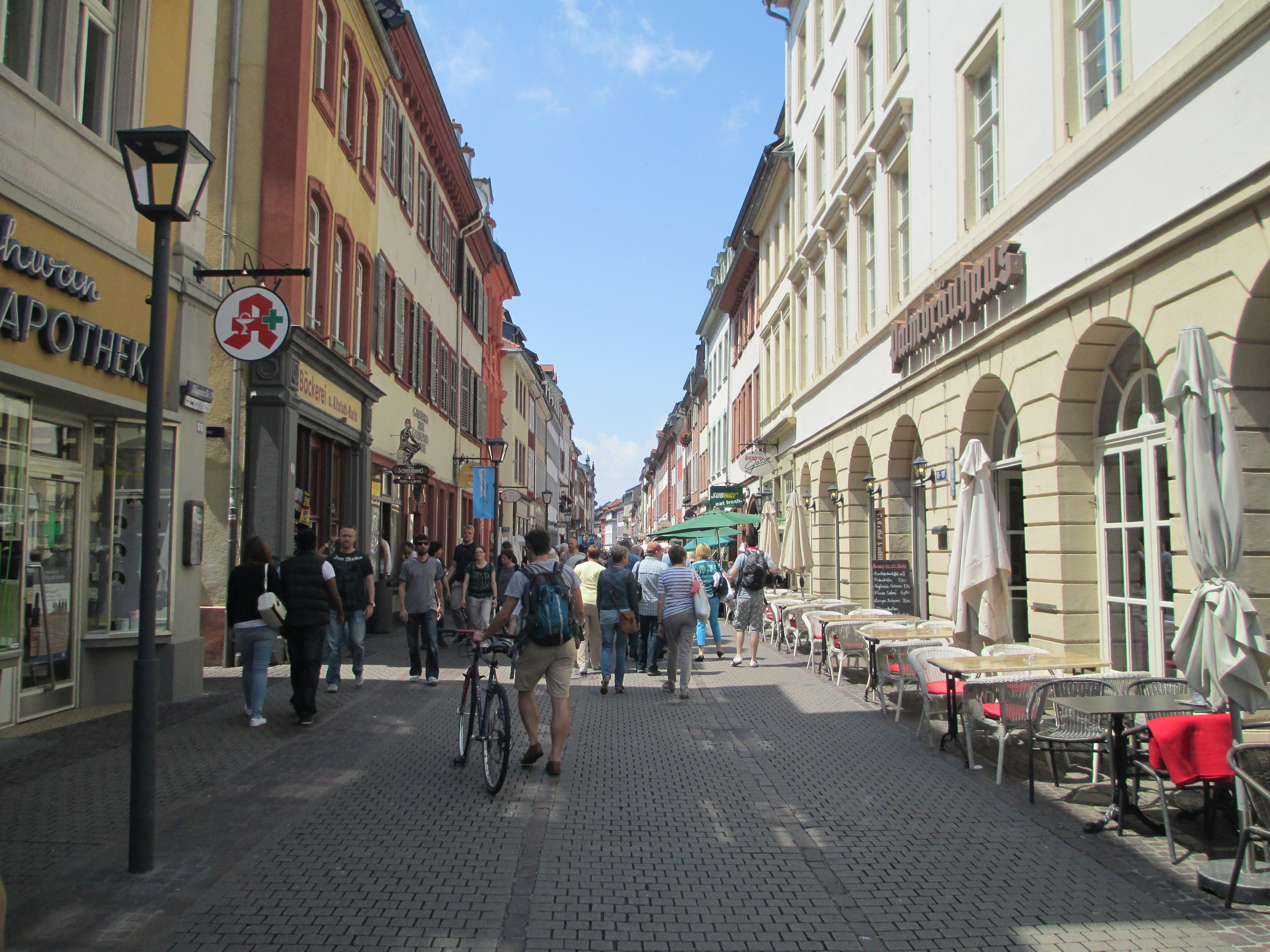 شارع Hauptstrasse