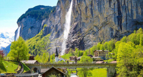 شاهد روعة السياحة في وادي لوتربرونن السويسري الساحر