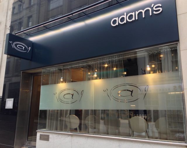 مطعم Adam's