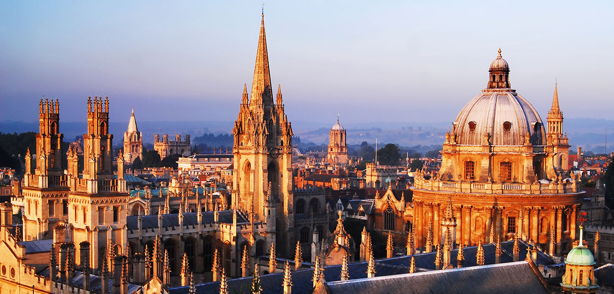 شاهد اجمل المباني والمعالم السياحية الموجودة في مدينة اكسفورد 