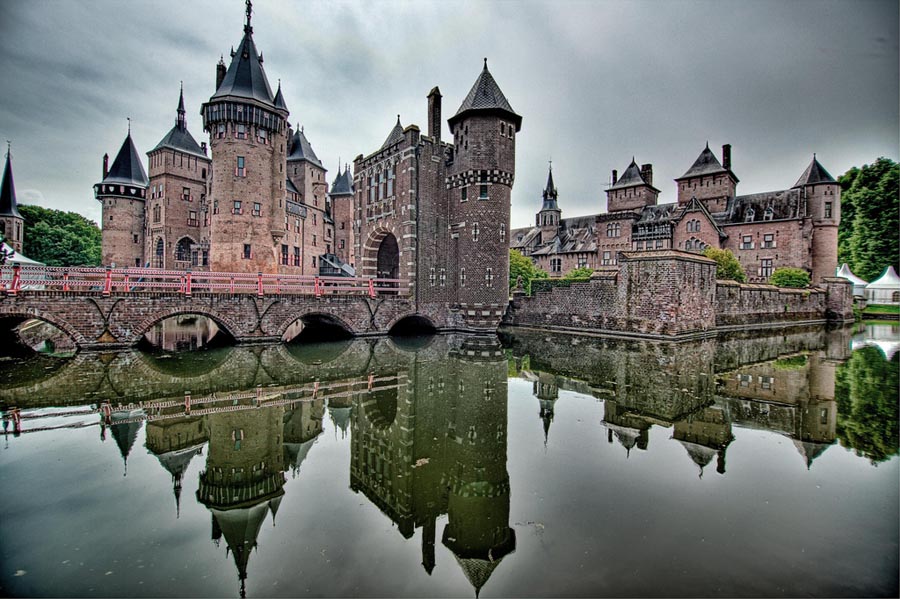 القلاع في هولندا 
