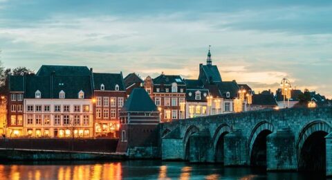 اجمل المناطق السياحية في مدينة ماسترخت الهولنديه