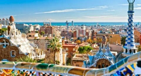 دليلك الشامل قبل السفر و السياحة في اسبانيا