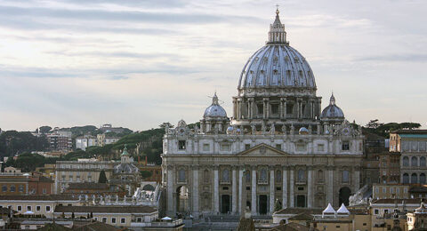 أشهر الكنائس في مدينة روما الايطالية