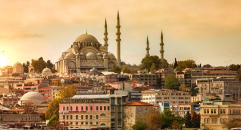 استكشف السياحة في اسطنبول عروس البوسفور