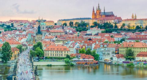 دليلك لكل ما تحتاج لمعرفته عن تكلفة السياحة في التشيك