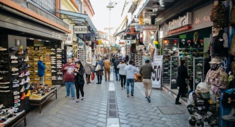 أهم مناطق ومراكز التسوق في تيرانا ألبانيا