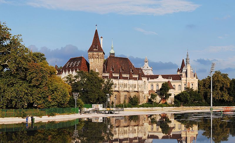 الاماكن السياحية في هنغاريا 